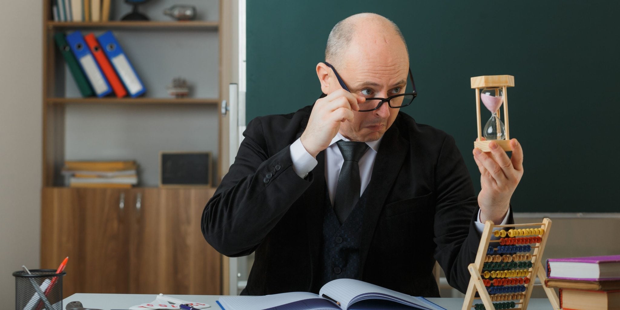 Managerial-Professional-Time-Late-1950s-–-1980s-scaled.