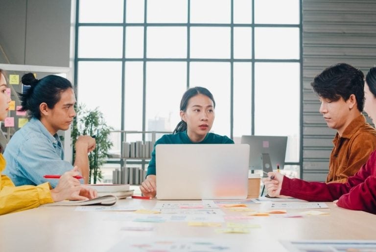 Philippines 4-Day Workweek (2026): What It Means for Global Teams & Productivity