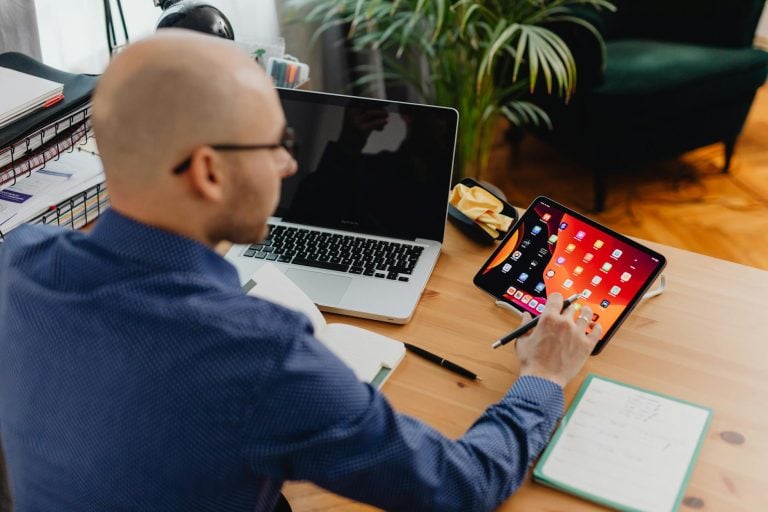 Я видел, как переносятся 10 000 совещаний: что ваш календарь говорит о проблемах в команде